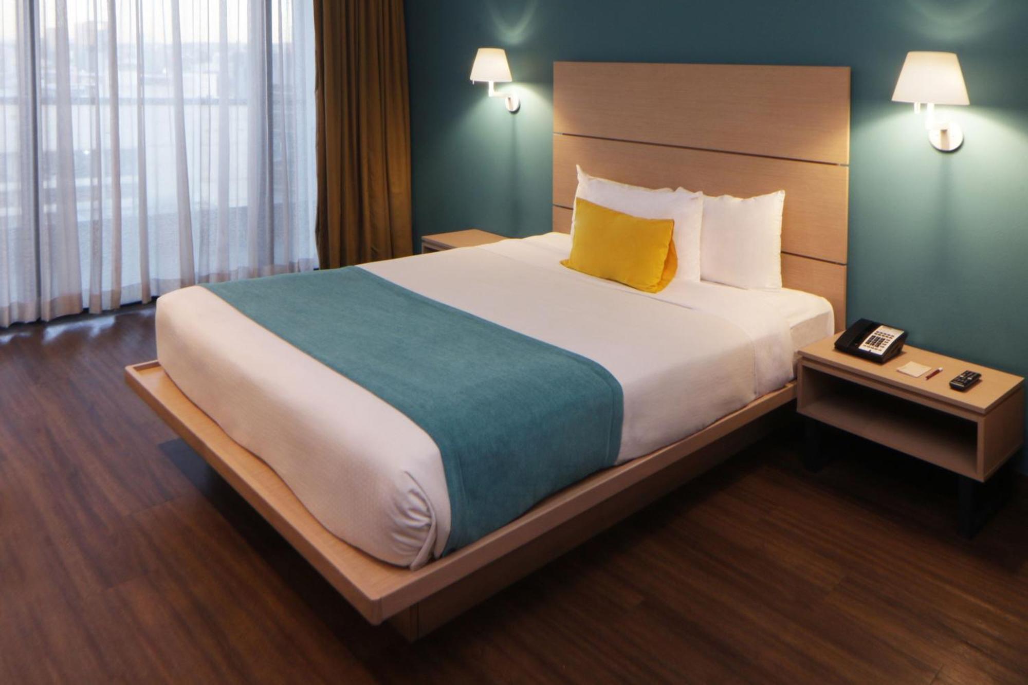 City Suites Tijuana Rio Bagian luar foto