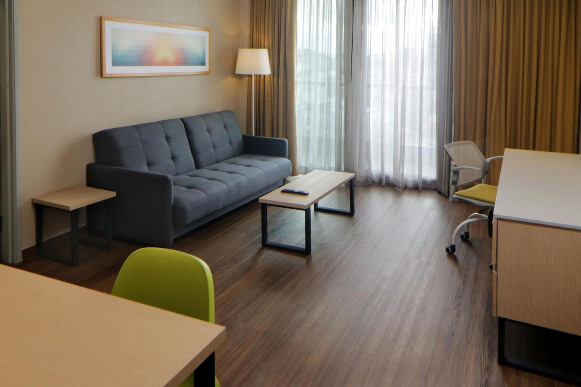 City Suites Tijuana Rio Bagian luar foto