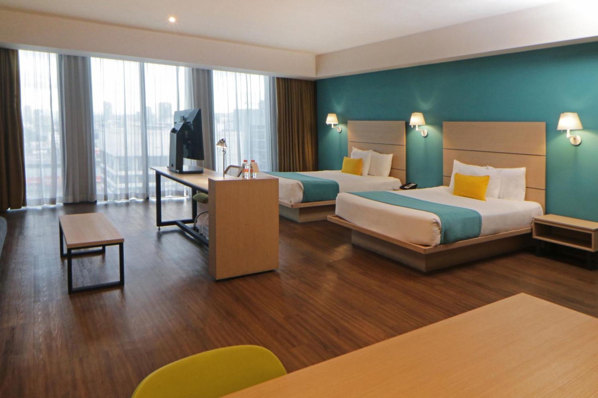 City Suites Tijuana Rio Bagian luar foto