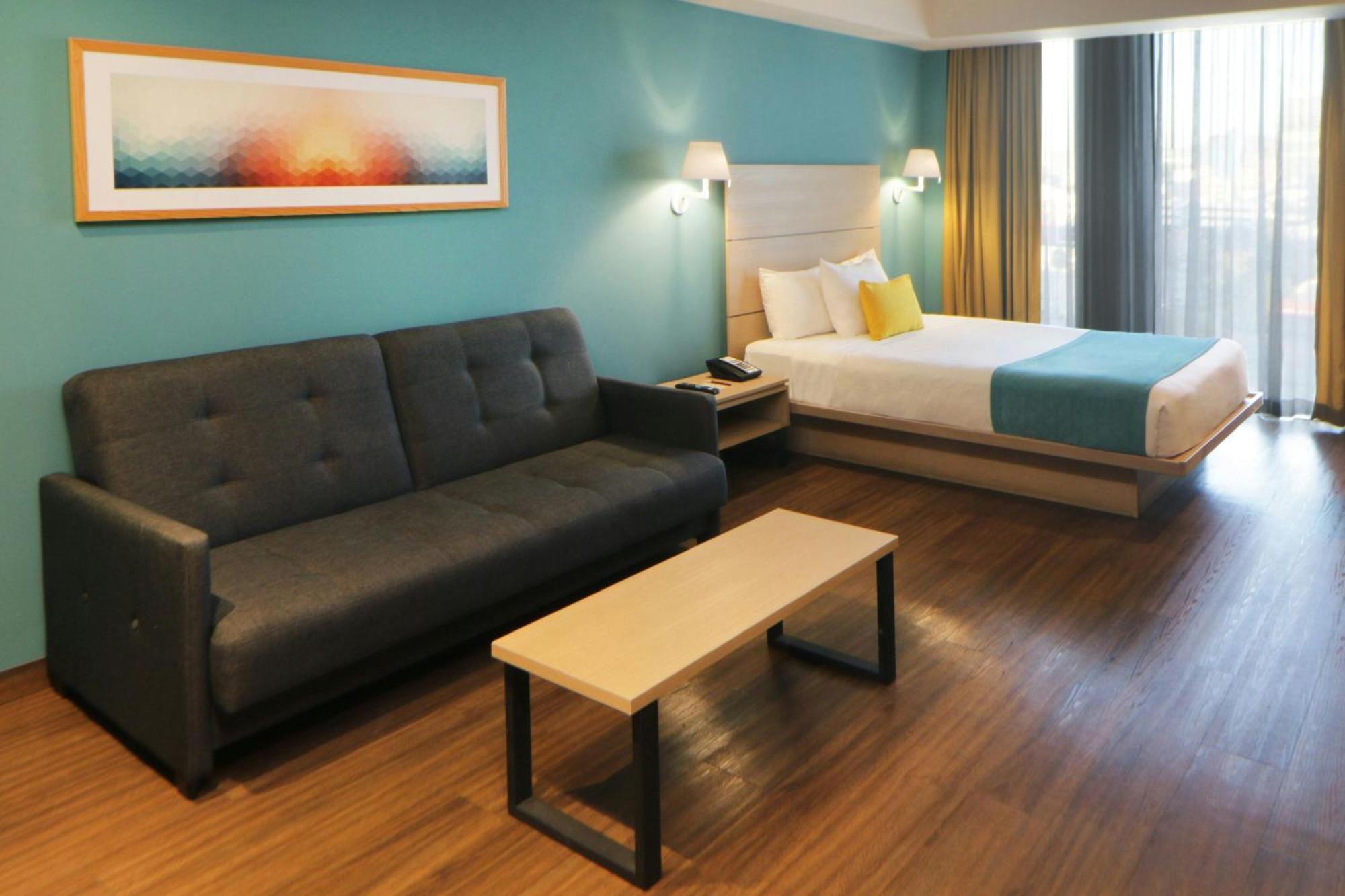City Suites Tijuana Rio Bagian luar foto
